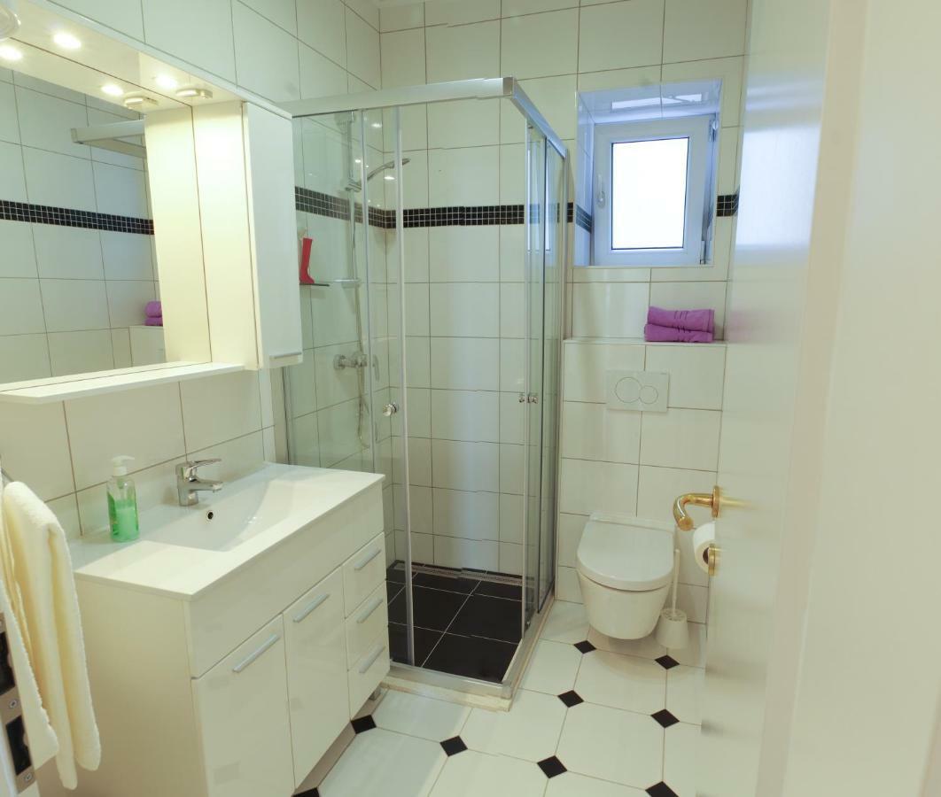 Open Hus Apartamento Krvavica Exterior foto