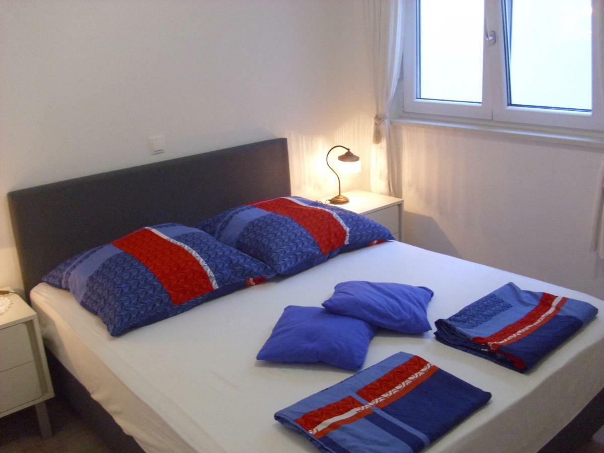 Open Hus Apartamento Krvavica Exterior foto