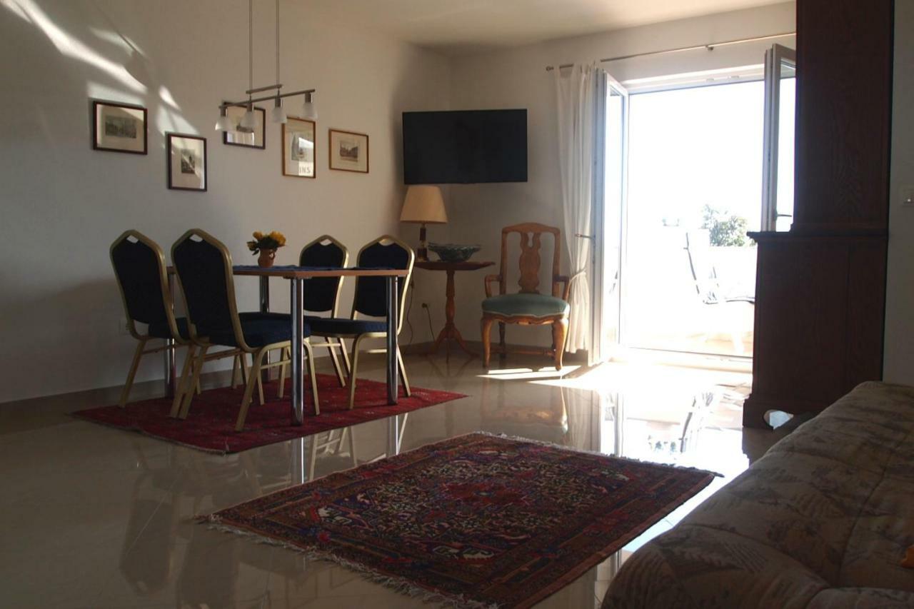 Open Hus Apartamento Krvavica Exterior foto